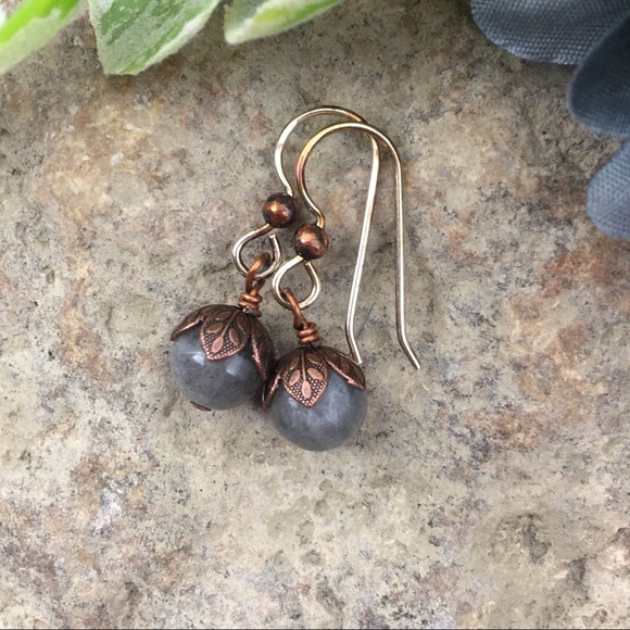 Labradorite copper silver bead Dan dainty earrings - Picture 4 of 4